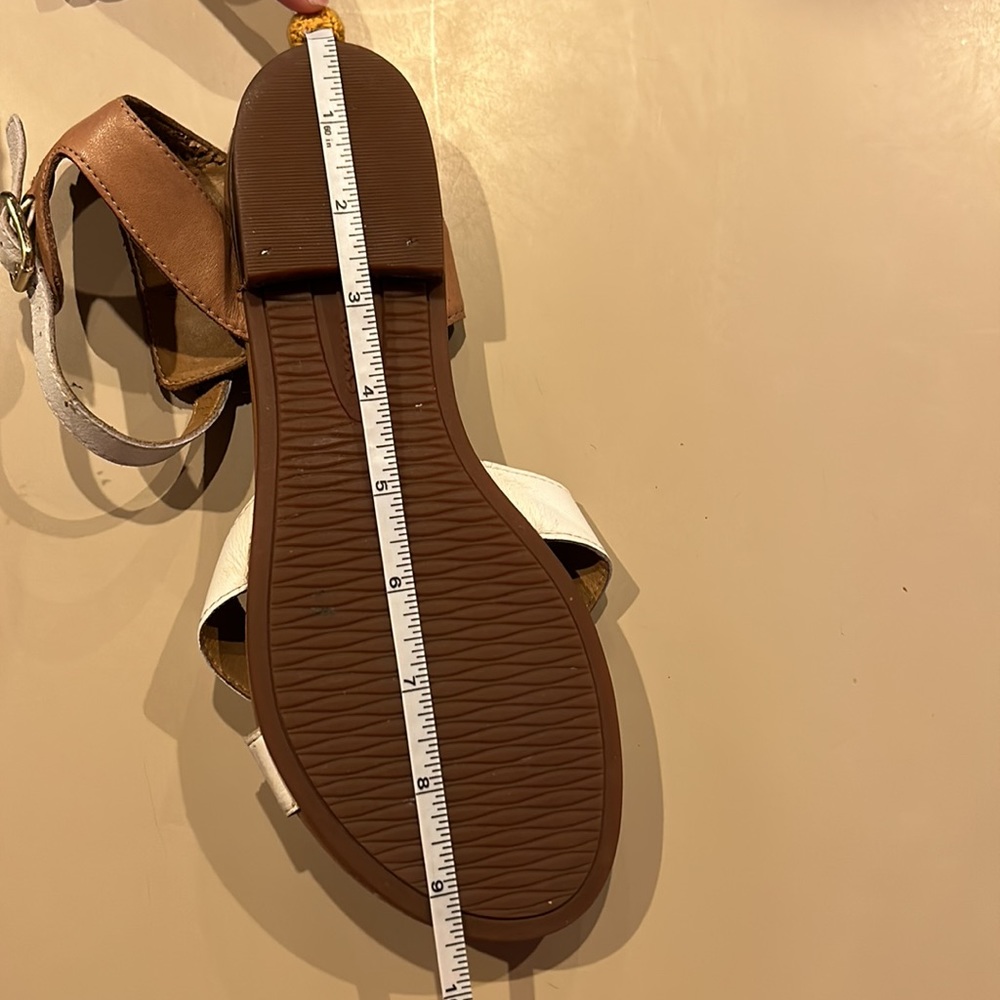 Clarks Sandals - Picture 7 of 10